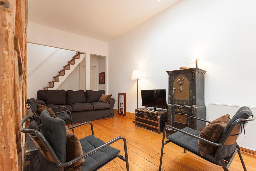 Central, Charming, Quiet, Garden And Parking Lisbon Exterior photo
