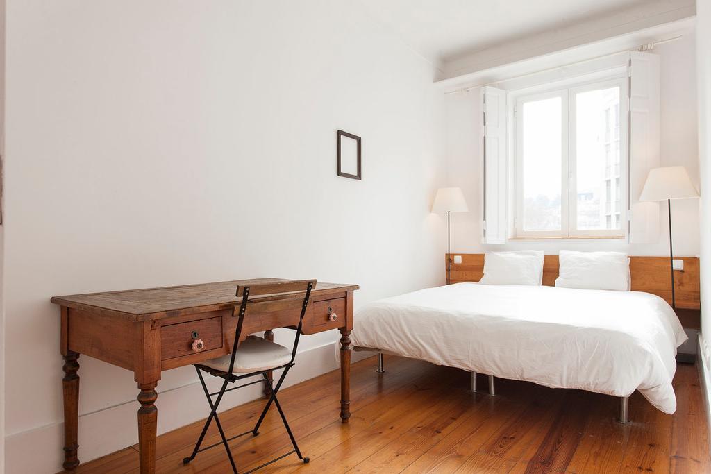 Central, Charming, Quiet, Garden And Parking Lisbon Exterior photo